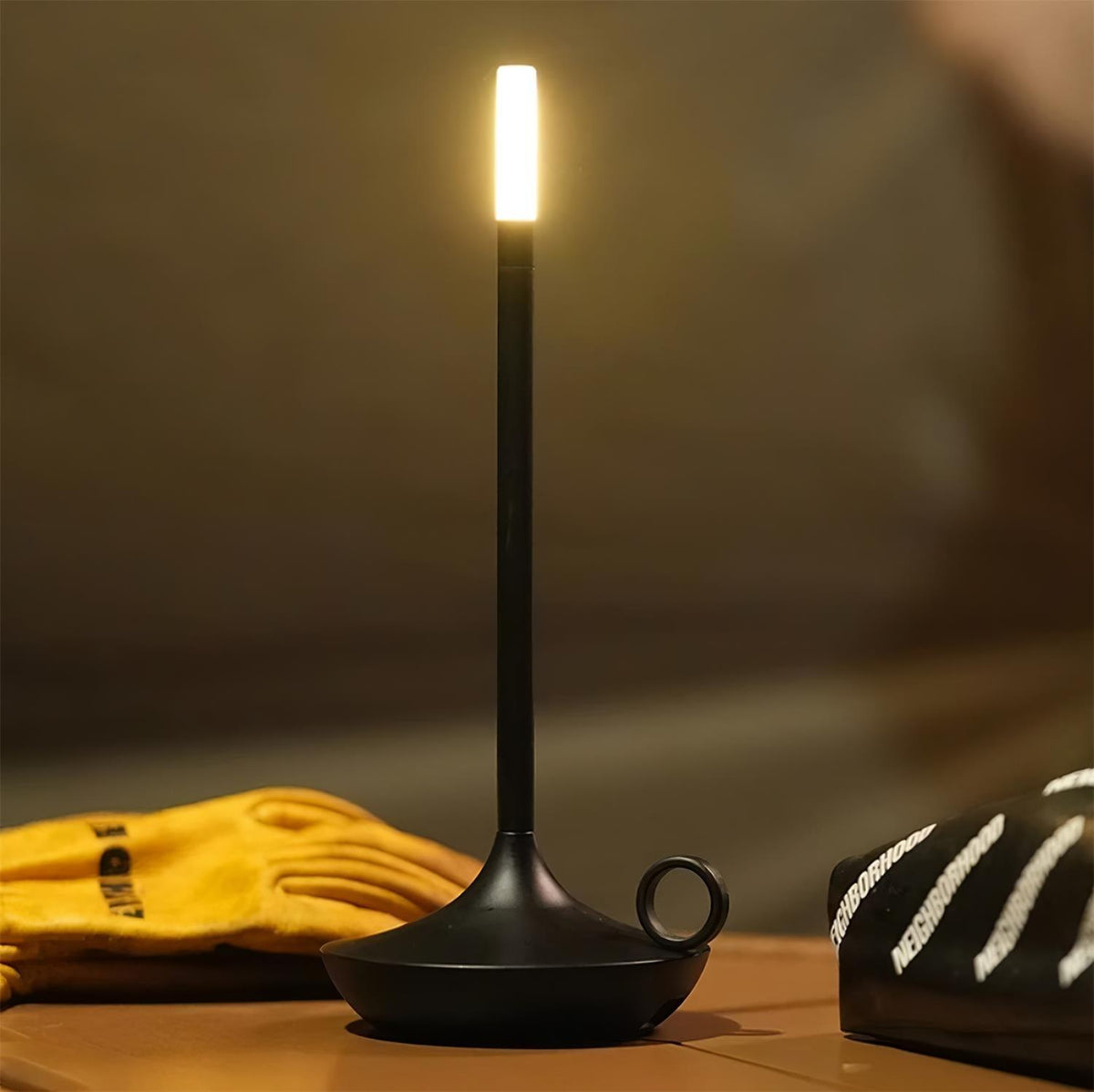 Latin lámpara de mesa latina