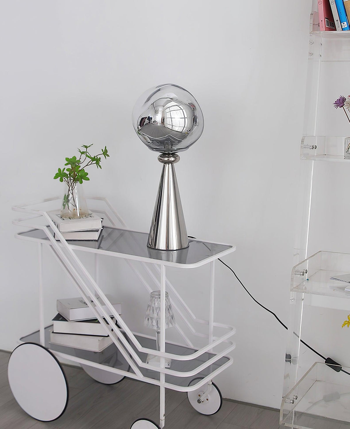 Unoril lámpara de mesa Artisan en PVC ahumado para escritorio