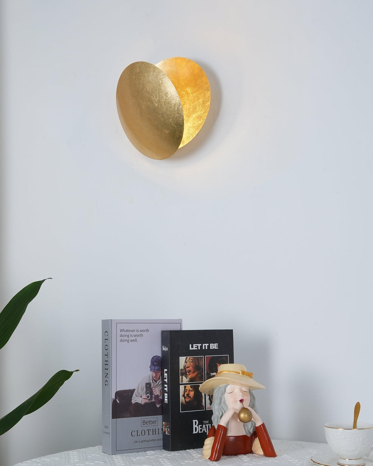Fioris aplique de pared moderno y minimalista