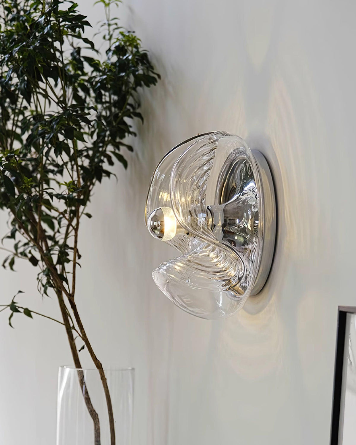 Aplique de pared moderno con textura en espiral, color gris y transparente