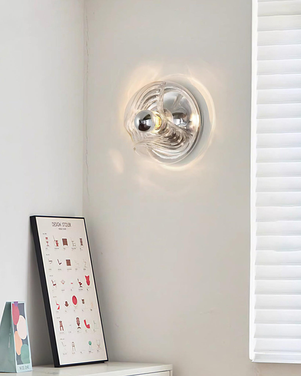Aplique de pared moderno con textura en espiral, color gris y transparente