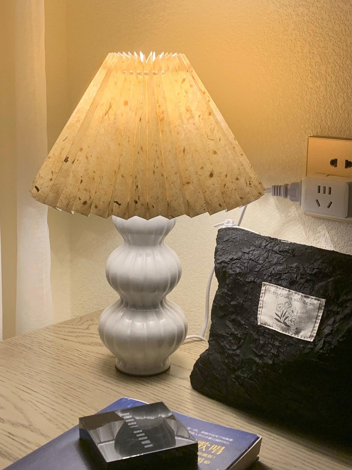 Hart lámpara de mesa vintage de tejido