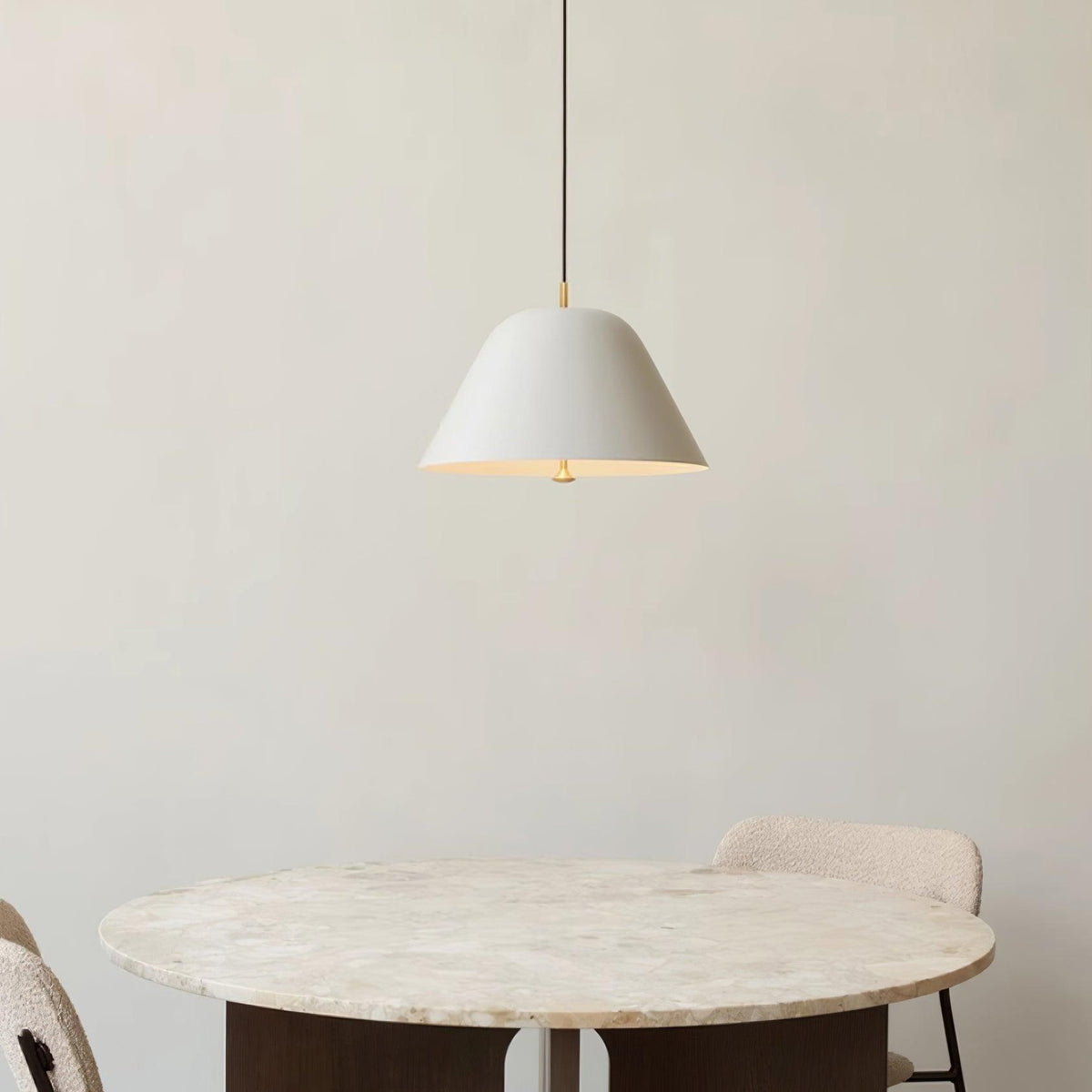 Lámpara colgante moderna de metal en verde y blanco minimalista