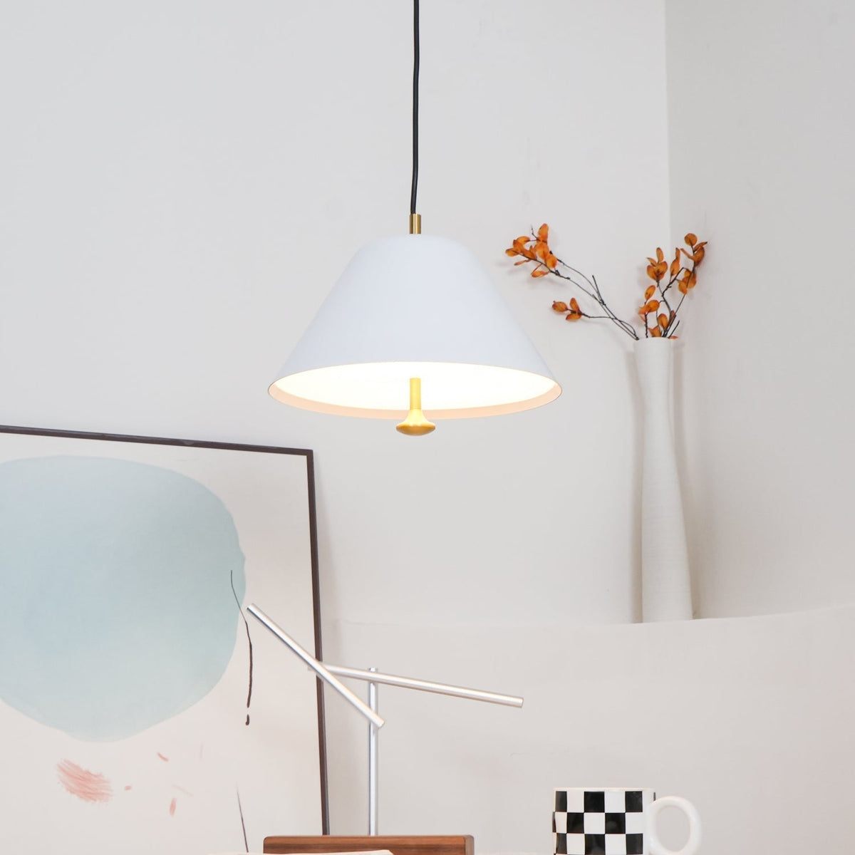 Lámpara colgante moderna de metal en verde y blanco minimalista