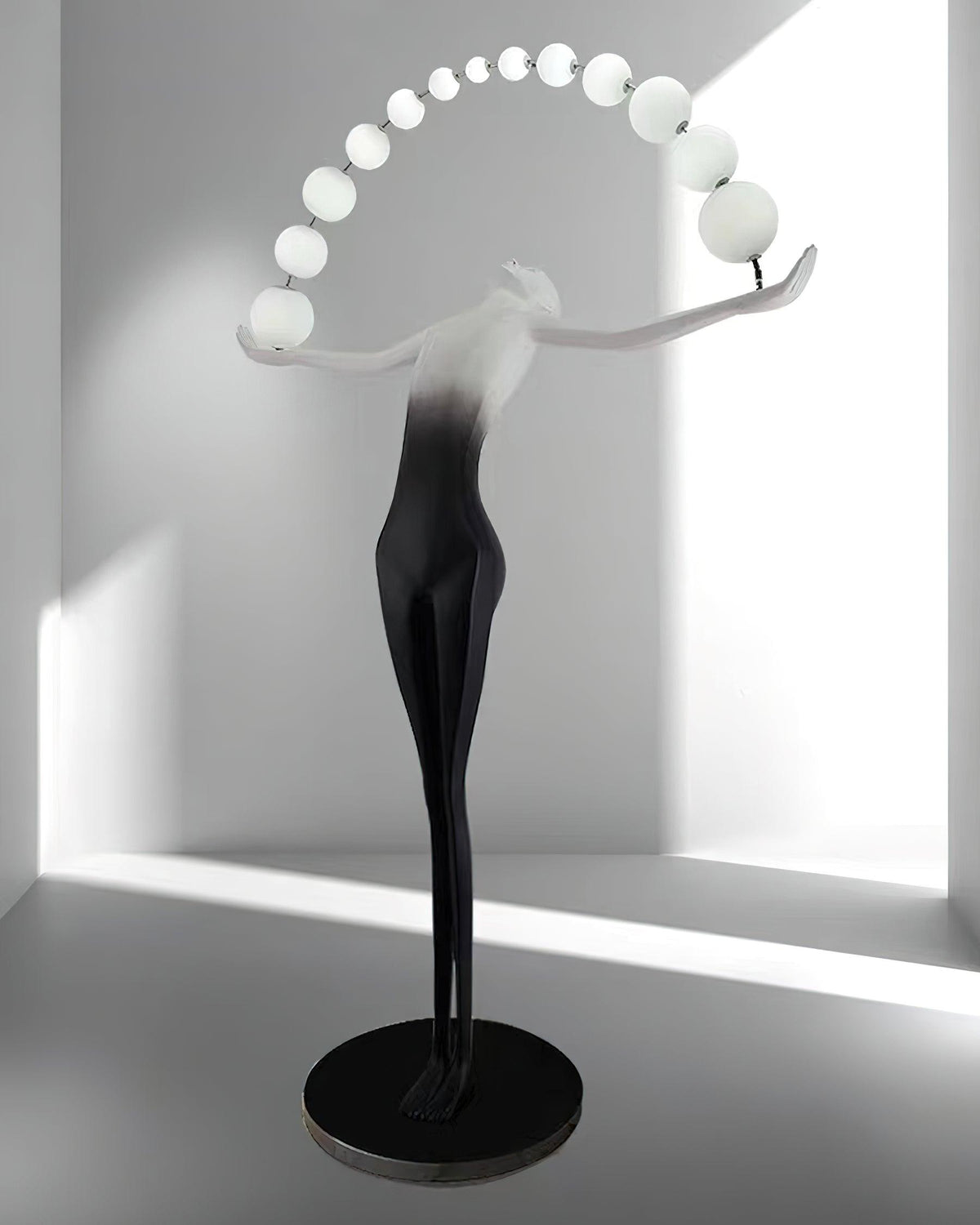 Luminara Gradient Sculptural lámpara de pie