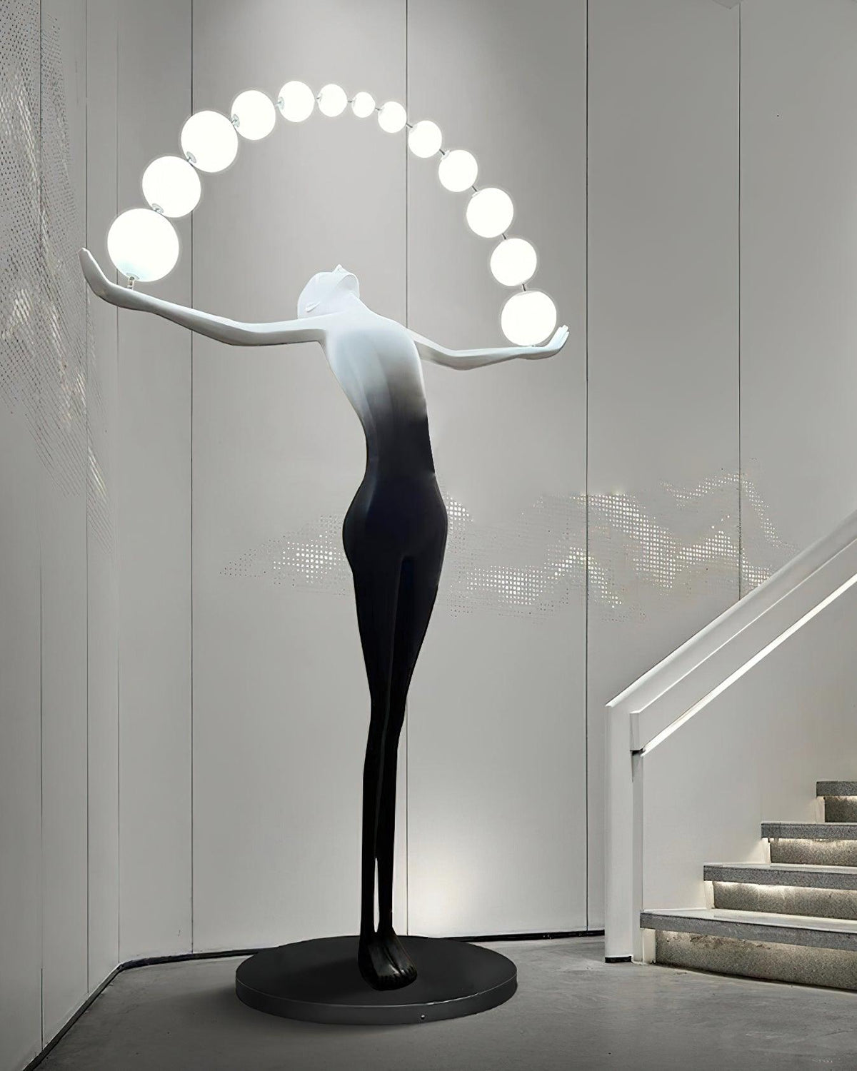 Luminara Gradient Sculptural lámpara de pie
