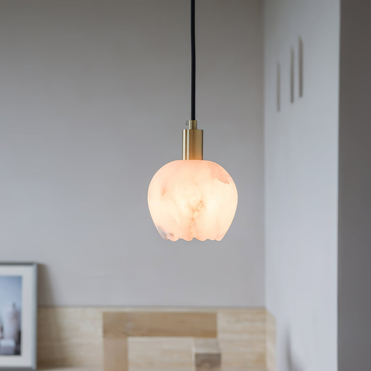 Ritta Pendant Light Flower-shaped  Alabaster