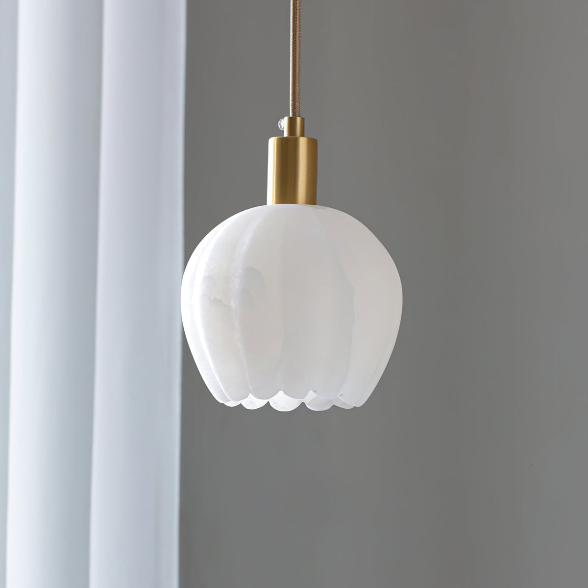 Ritta Pendant Light Flower-shaped  Alabaster