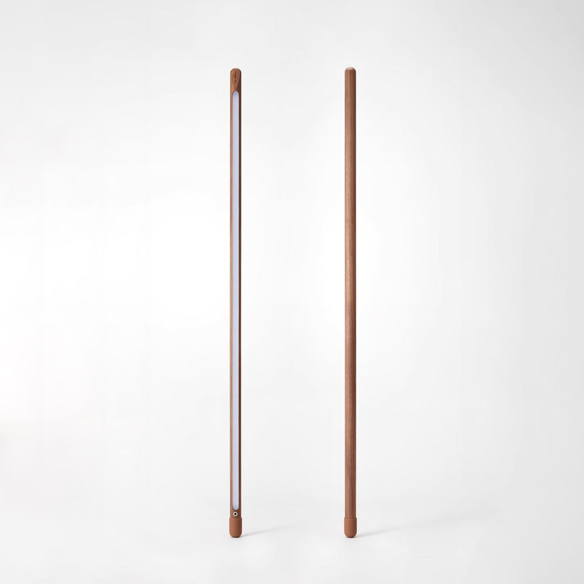 Echo lámpara de pie lineal moderna de madera