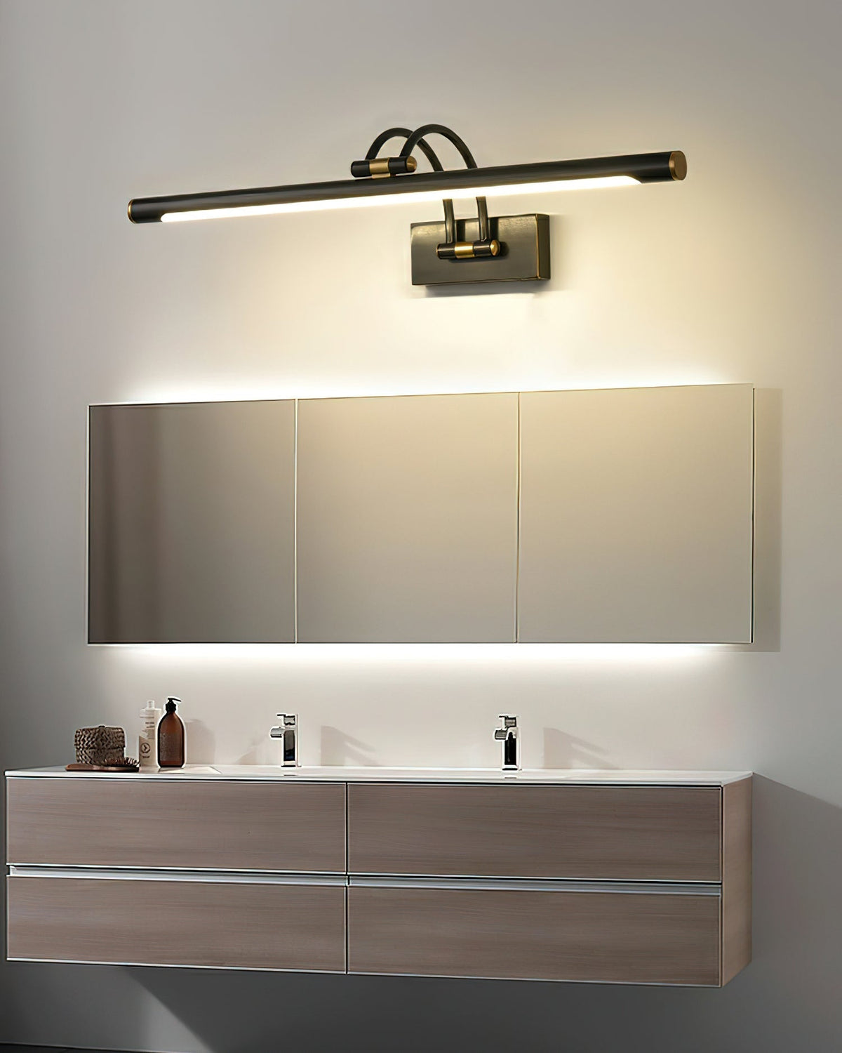 Solarielle aplique de pared lineal en latón para espejo