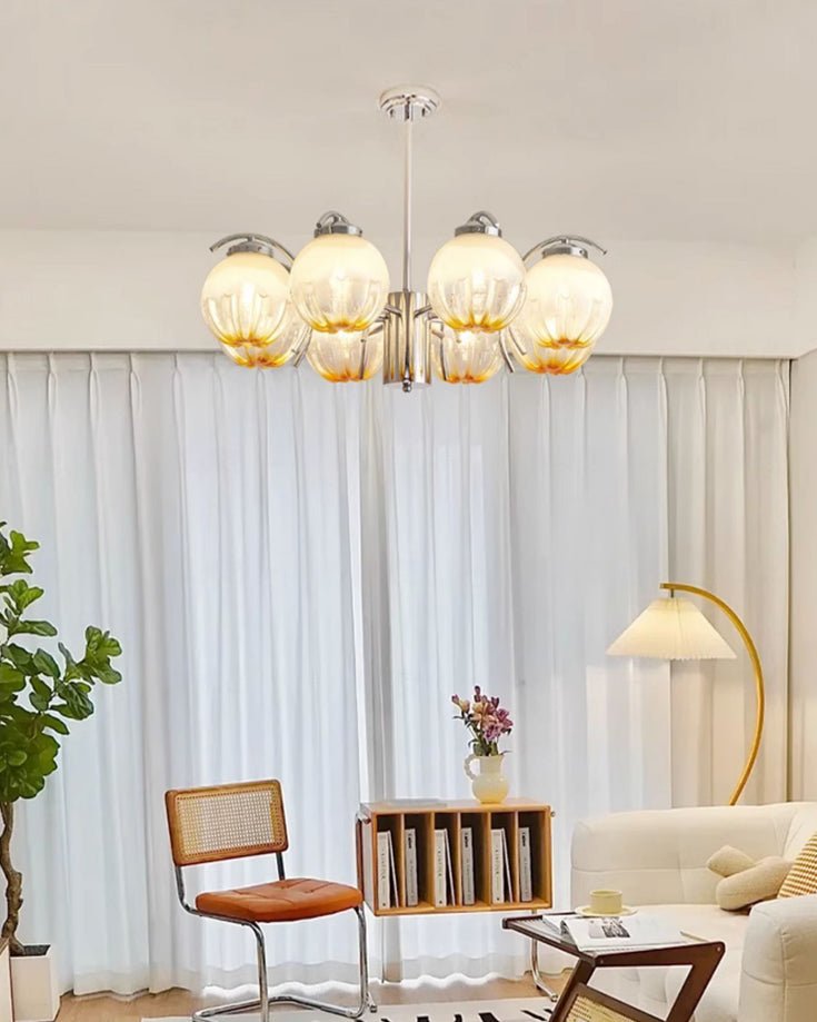 Lámpara de araña con brazos curvos de cromo y globos esmerilados esfera