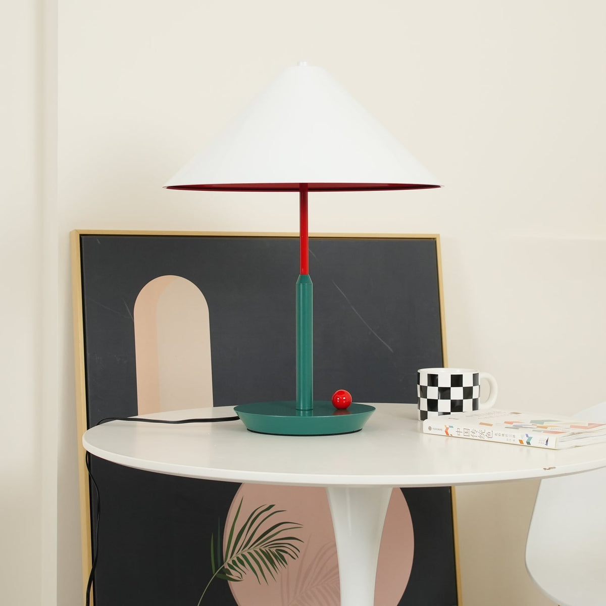 Liorinina lámpara de mesa moderna