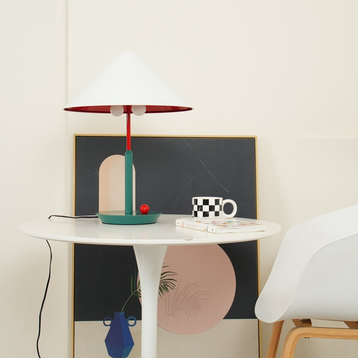 Liorinina lámpara de mesa moderna