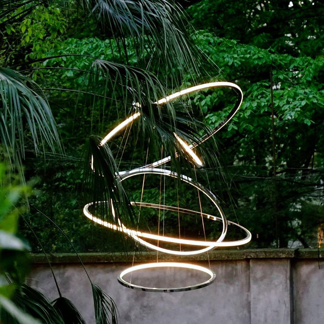 Serenitas lámpara de araña Orbit