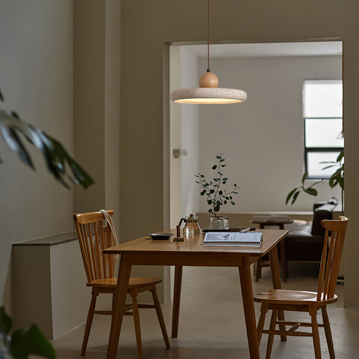 Opalyn lámpara colgante minimalista de travertino con enchufe enchufable