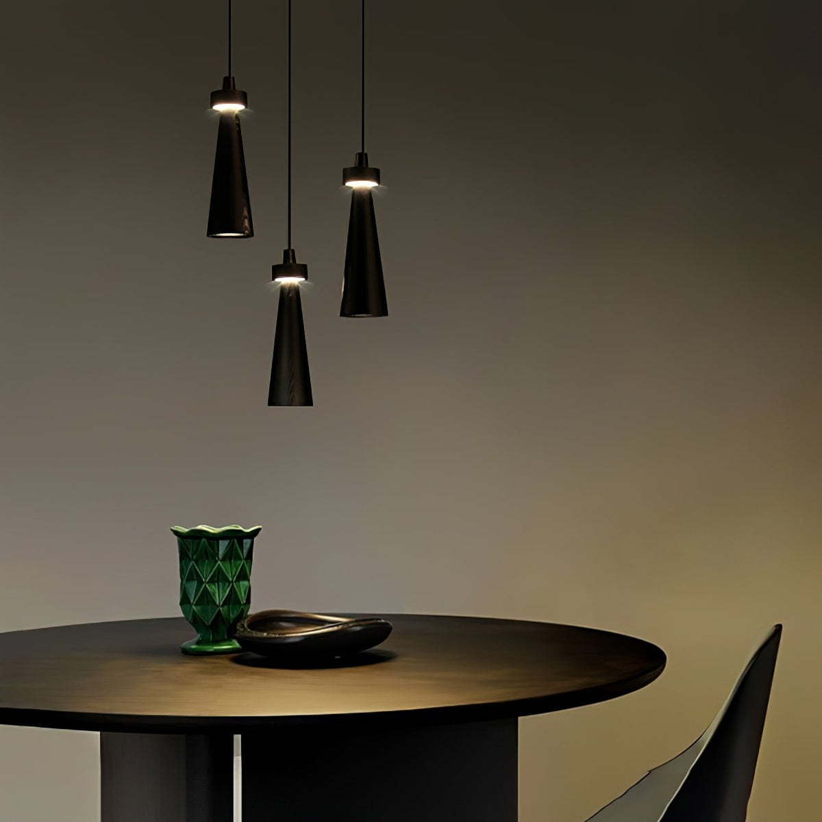 Taper Lámpara Colgante Negro Minimalista Madera