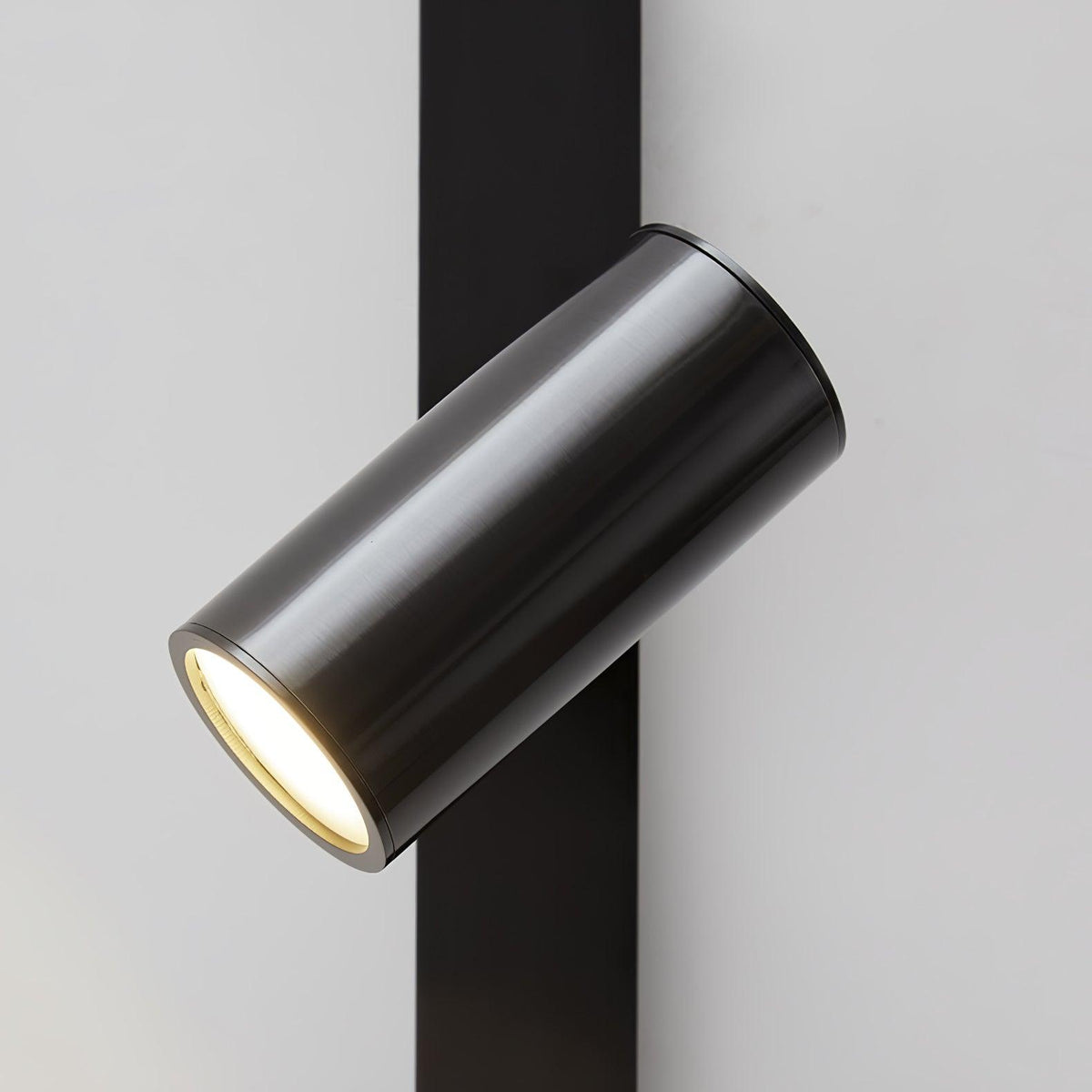 Aloz aplique de pared minimalista de vidrio y latón