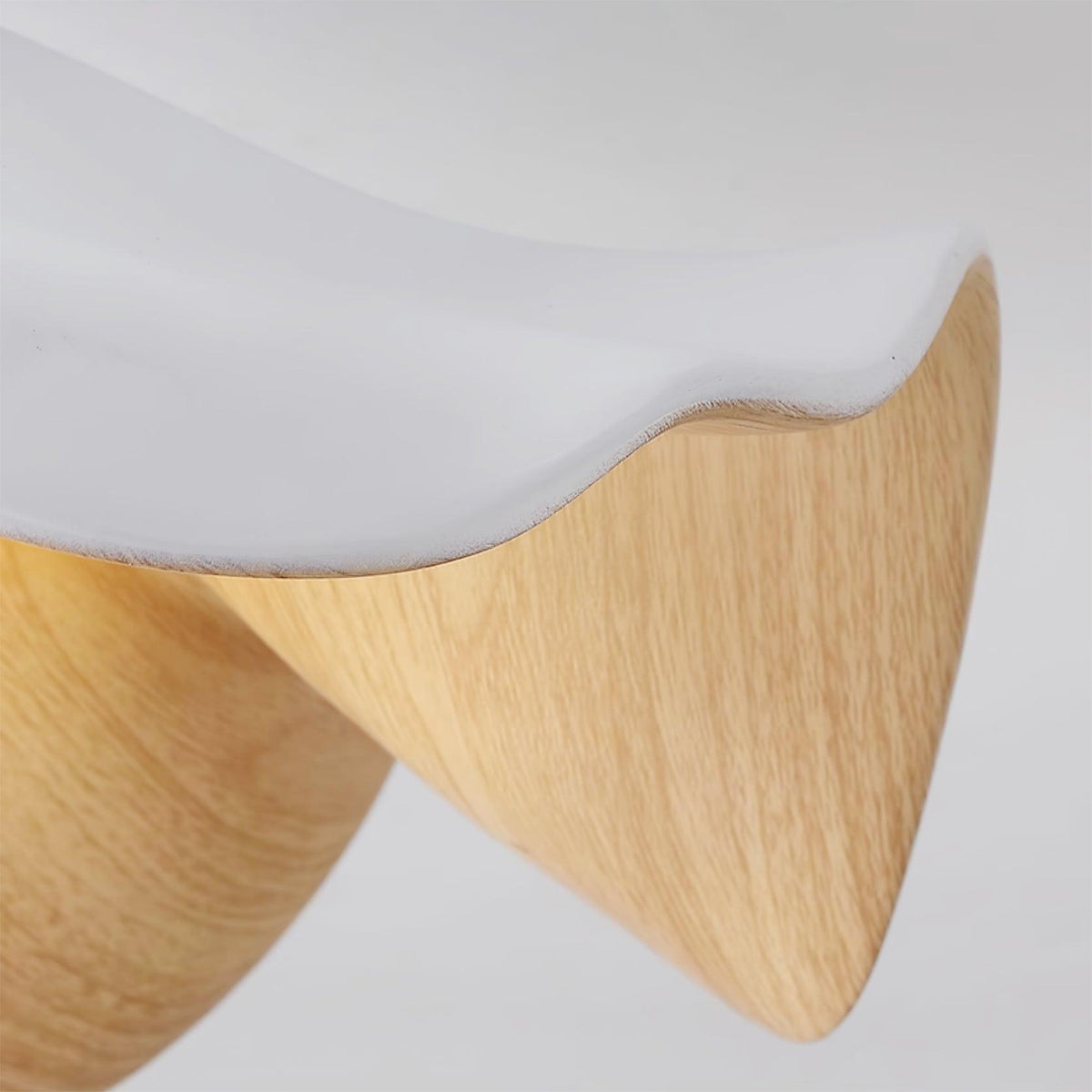 Belenor lámpara de techo Lotus Leaf con acabado de madera y blanco
