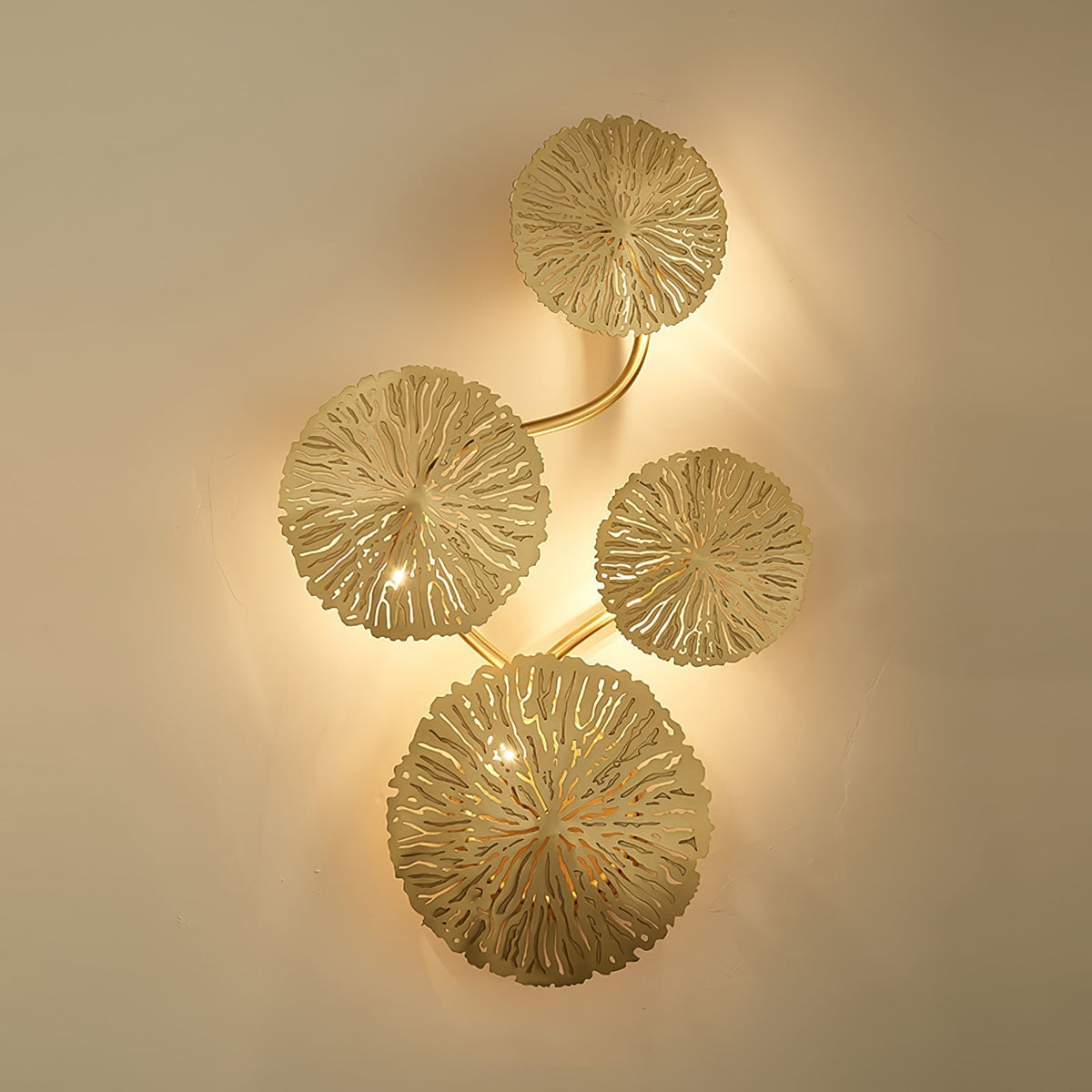 Rylso aplique de pared Lotus Leaf de latón