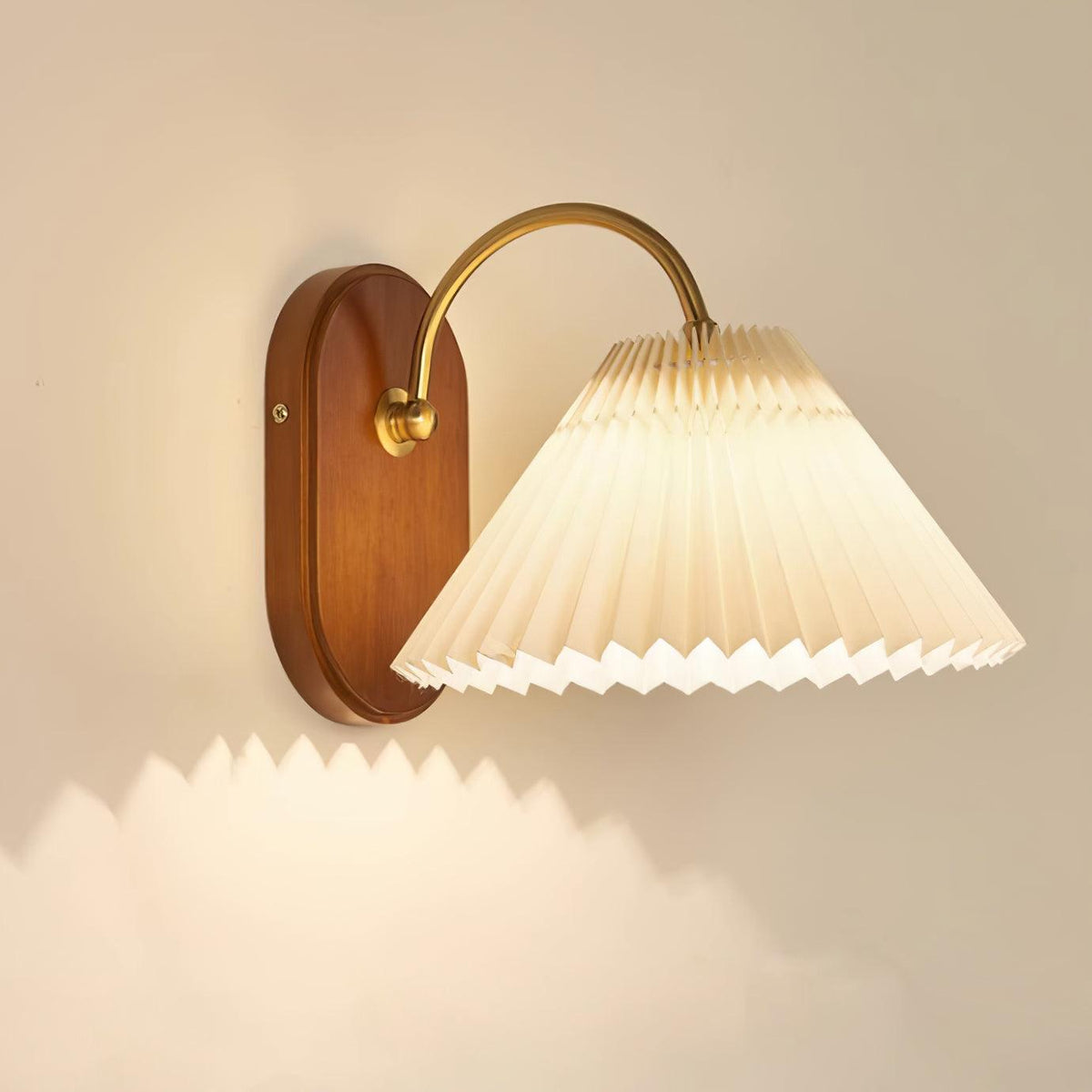 Teriiraine aplique de pared vintage con sombra plisada