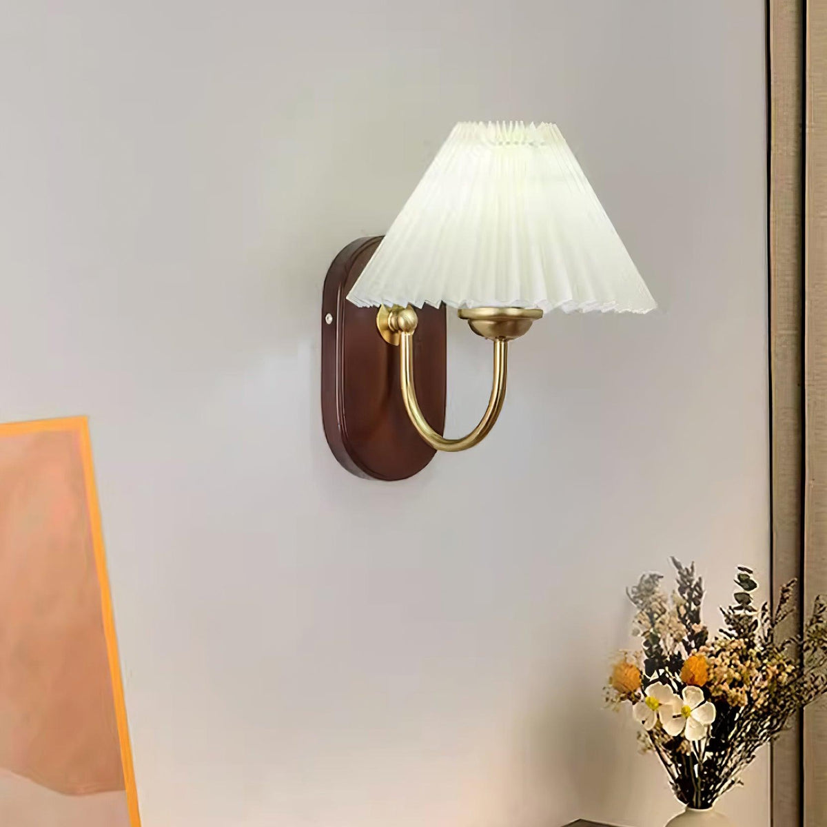 Teriiraine aplique de pared vintage con sombra plisada