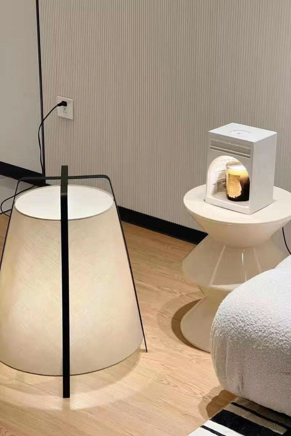 Zild lámpara de mesa de tejido estilo escandinavo