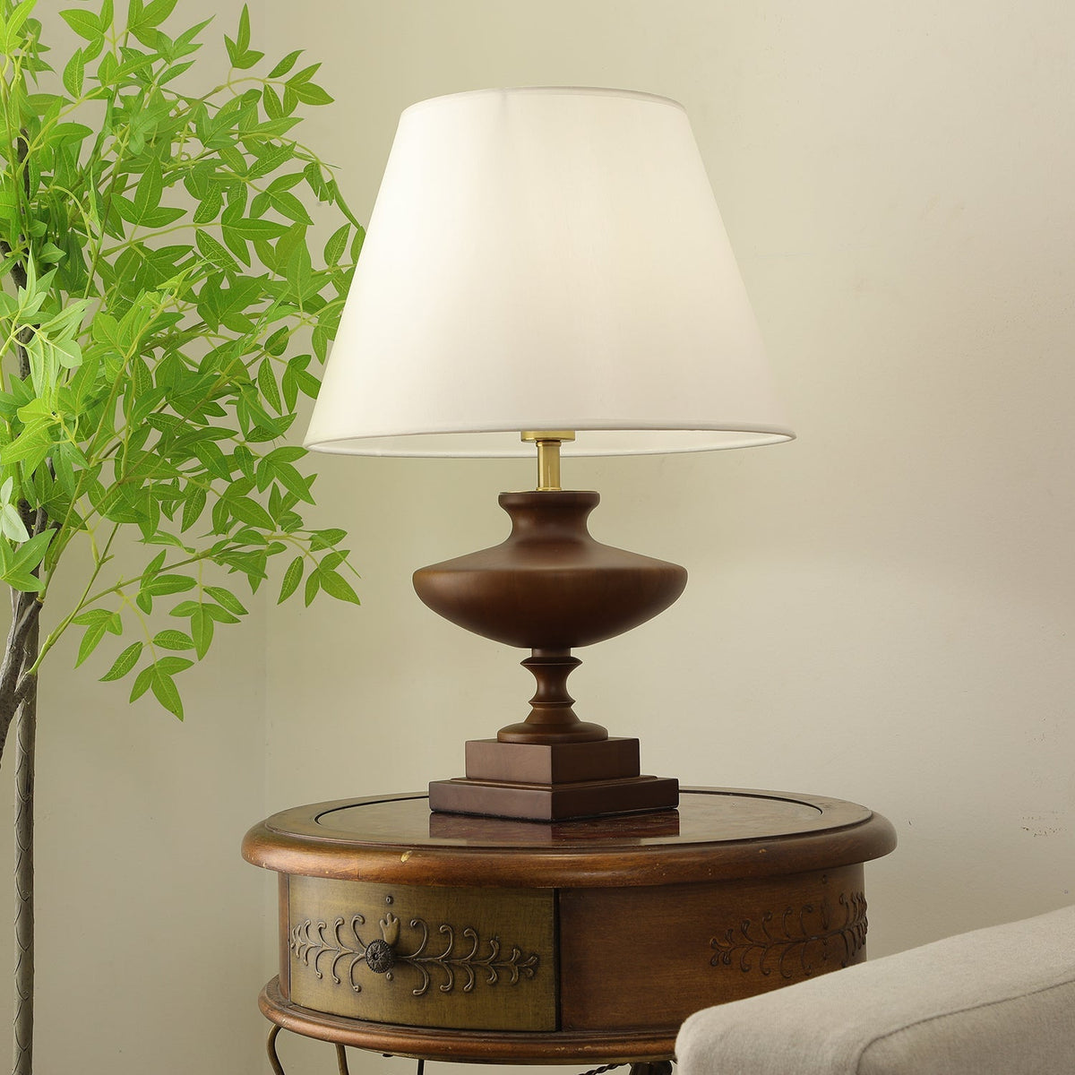 Liorat lámpara de mesa de madera y tejido