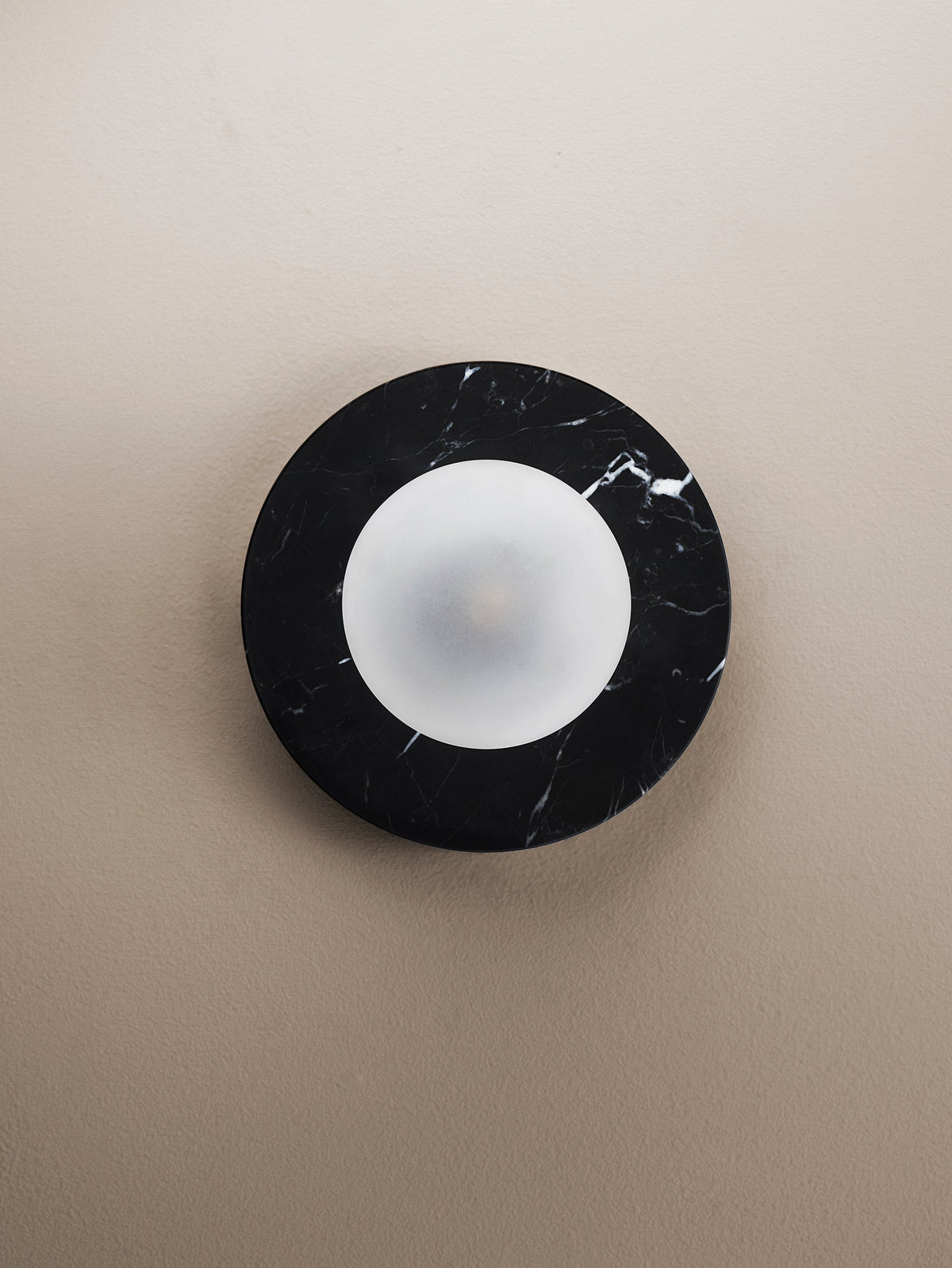 Calirina aplique de pared