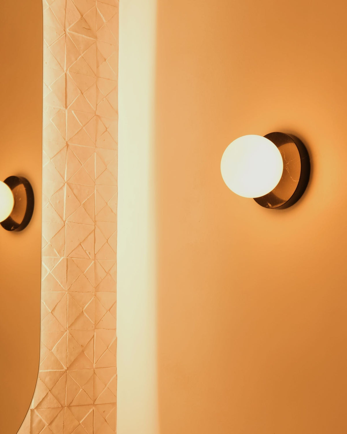 Calirina aplique de pared