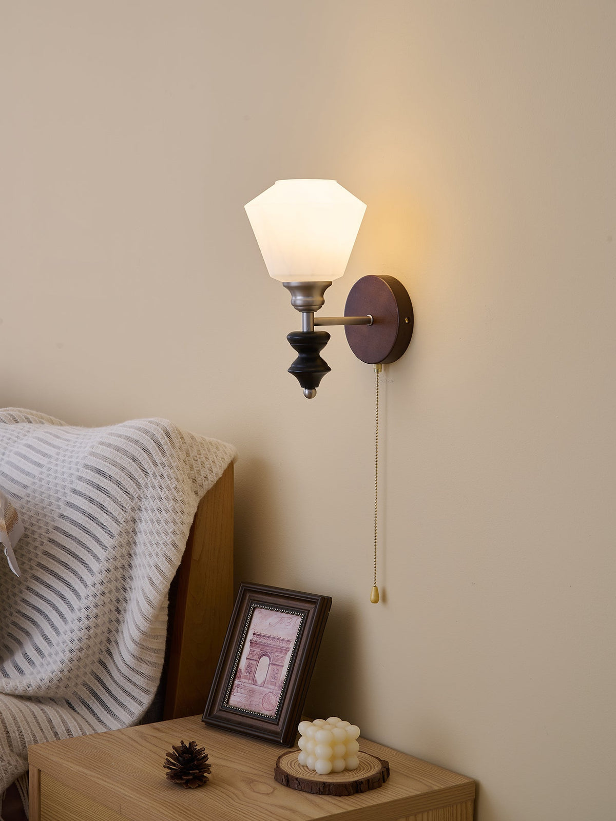 Lucille aplique de pared elegancia de estilo clásico Art vidrio madera