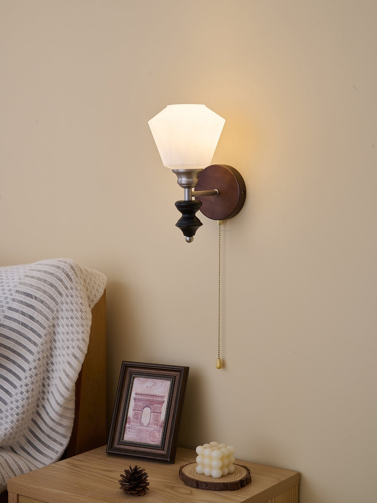 Lucille aplique de pared elegancia de estilo clásico Art vidrio madera