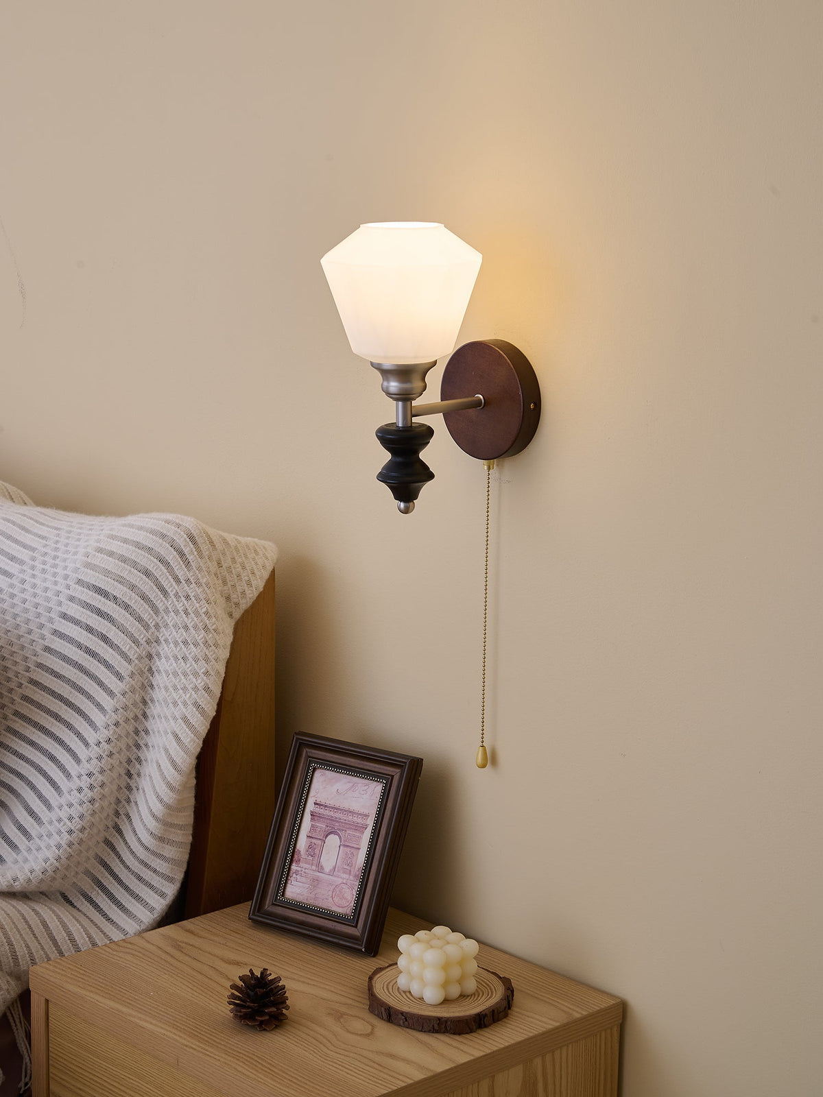 Lucille aplique de pared elegancia de estilo clásico Art vidrio madera