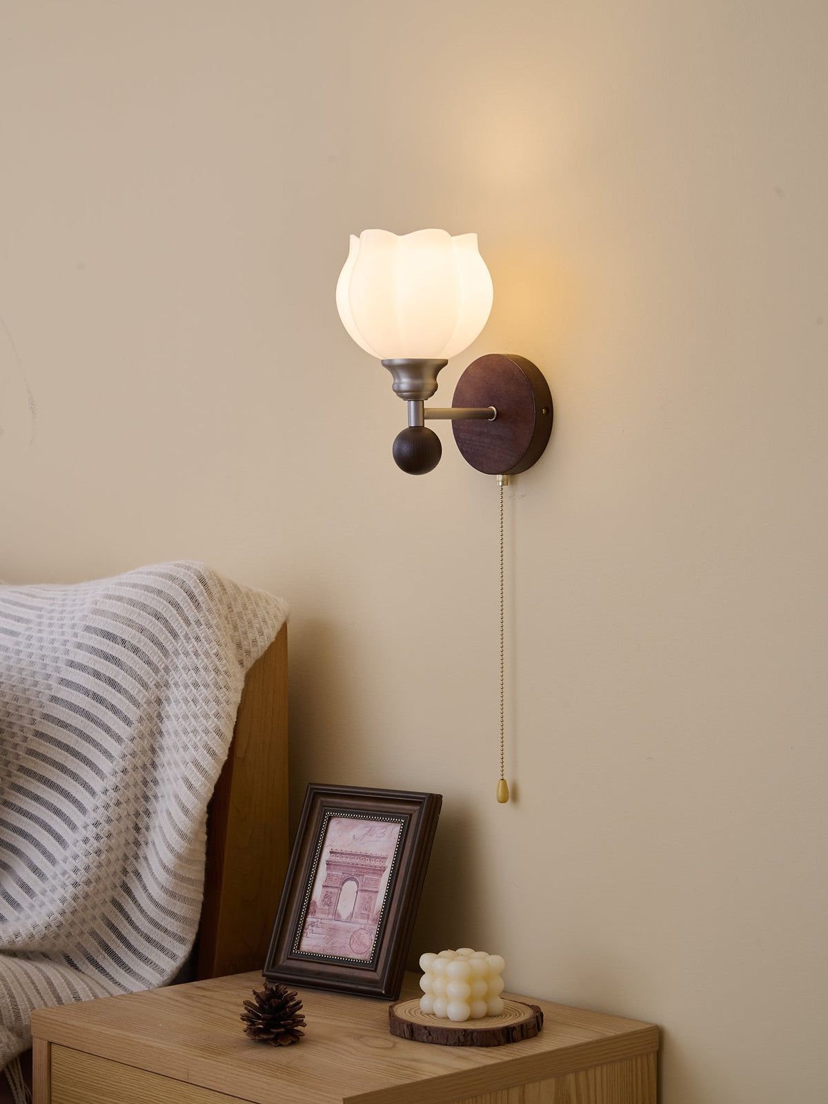 Lucille aplique de pared elegancia de estilo clásico Art vidrio madera