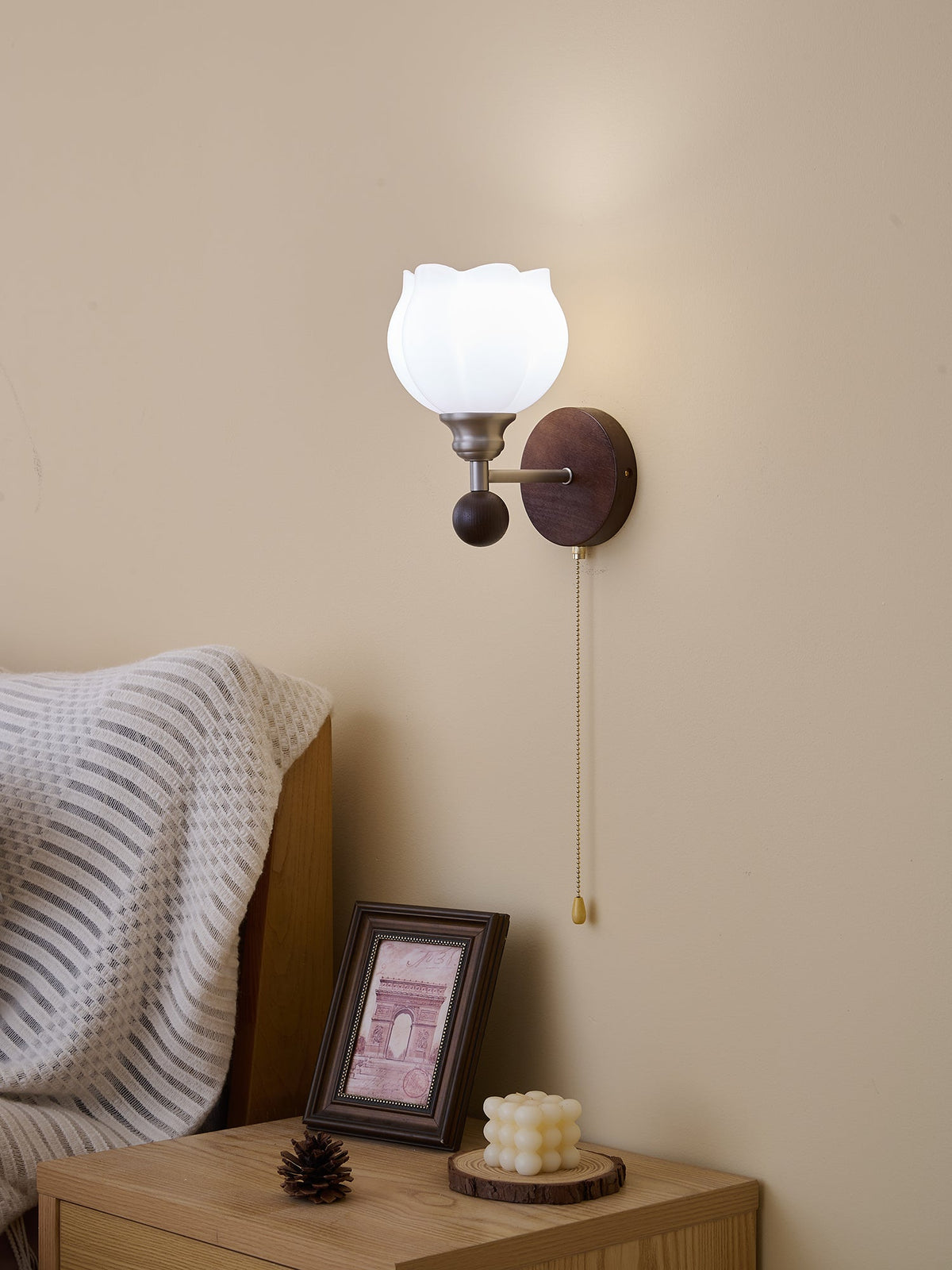 Lucille aplique de pared elegancia de estilo clásico Art vidrio madera