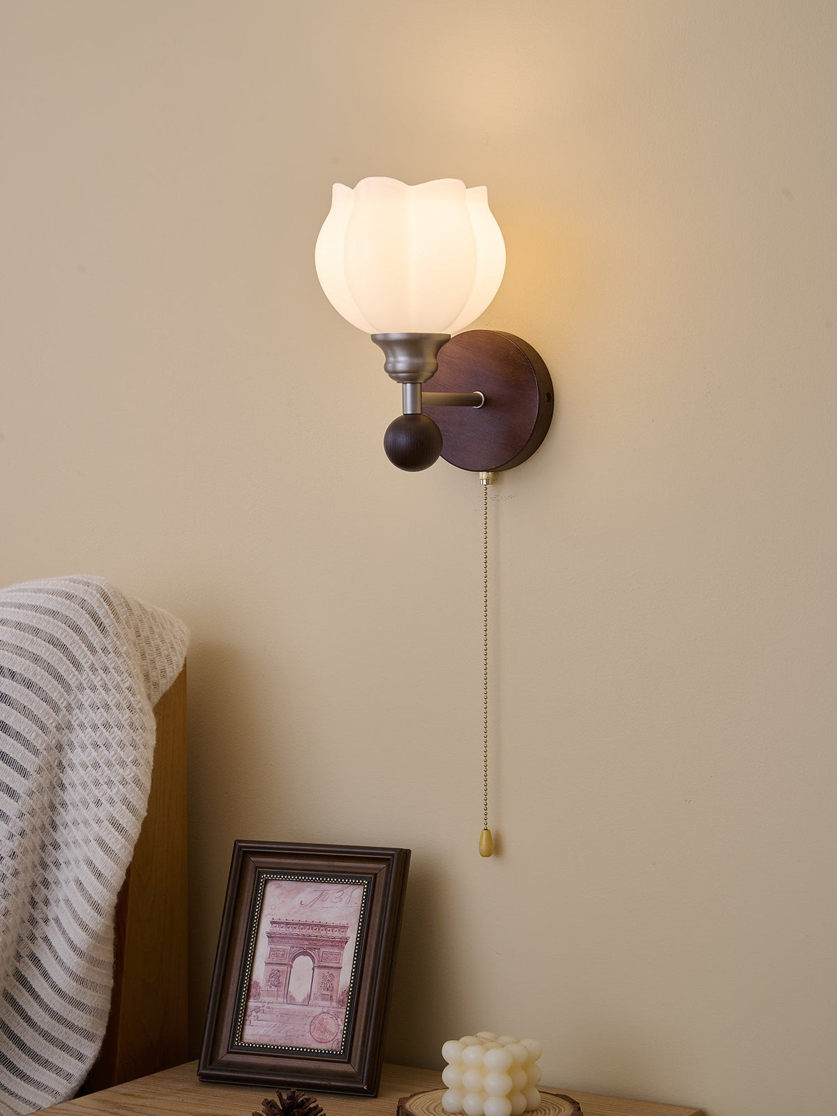 Lucille aplique de pared elegancia de estilo clásico Art vidrio madera