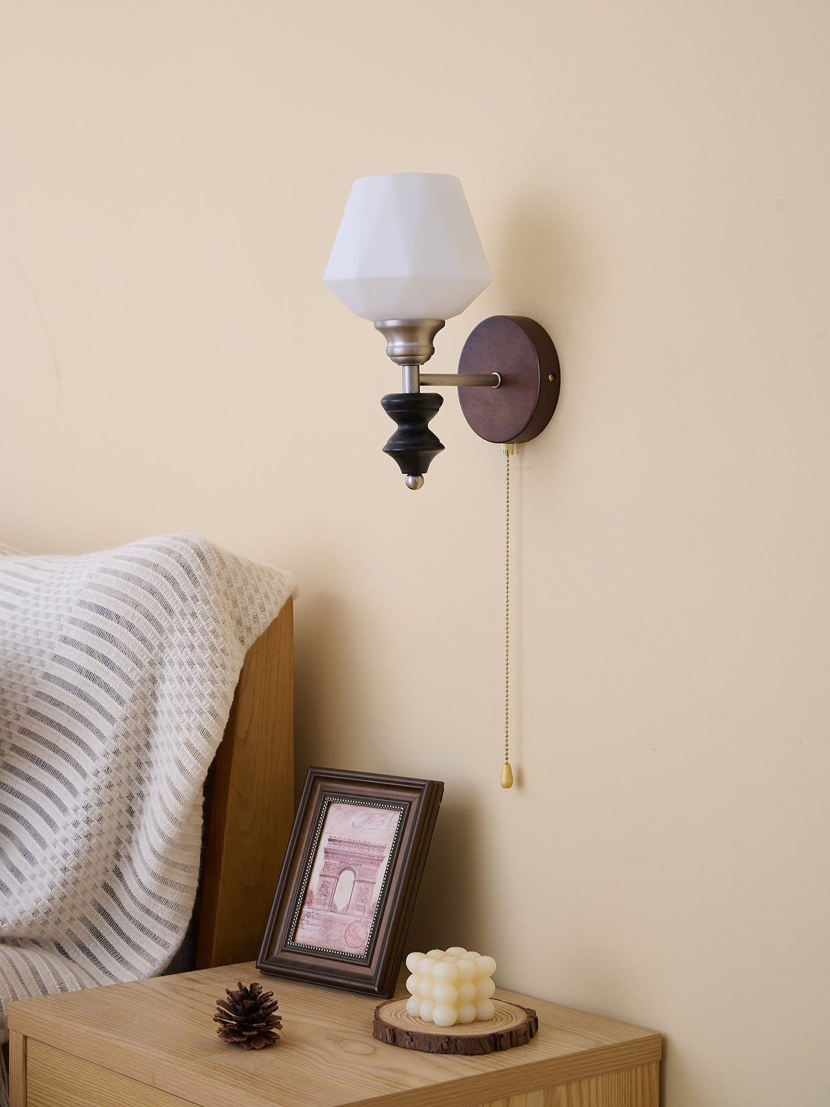 Lucille aplique de pared elegancia de estilo clásico Art vidrio madera