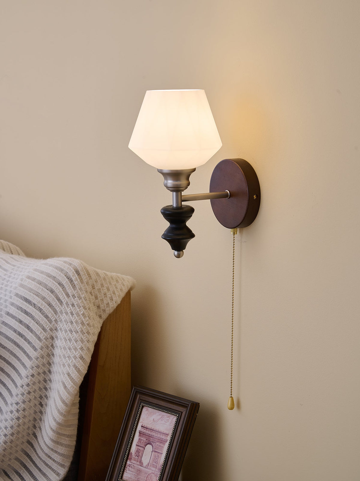 Lucille aplique de pared elegancia de estilo clásico Art vidrio madera