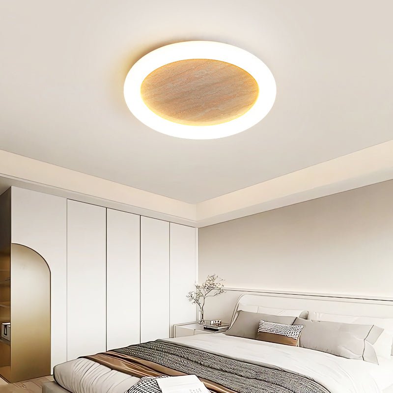 Kaia lámpara de techo Halo en travertino amarillo minimal