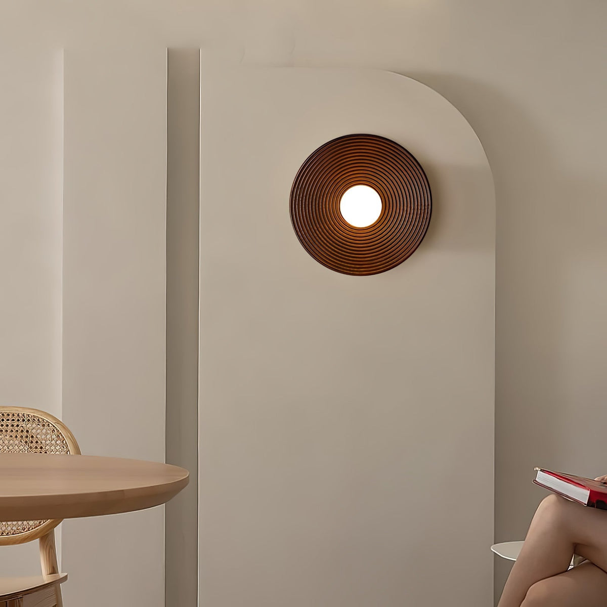 Aldenise aplique de pared de madera estilo nórdico con contorno artístico