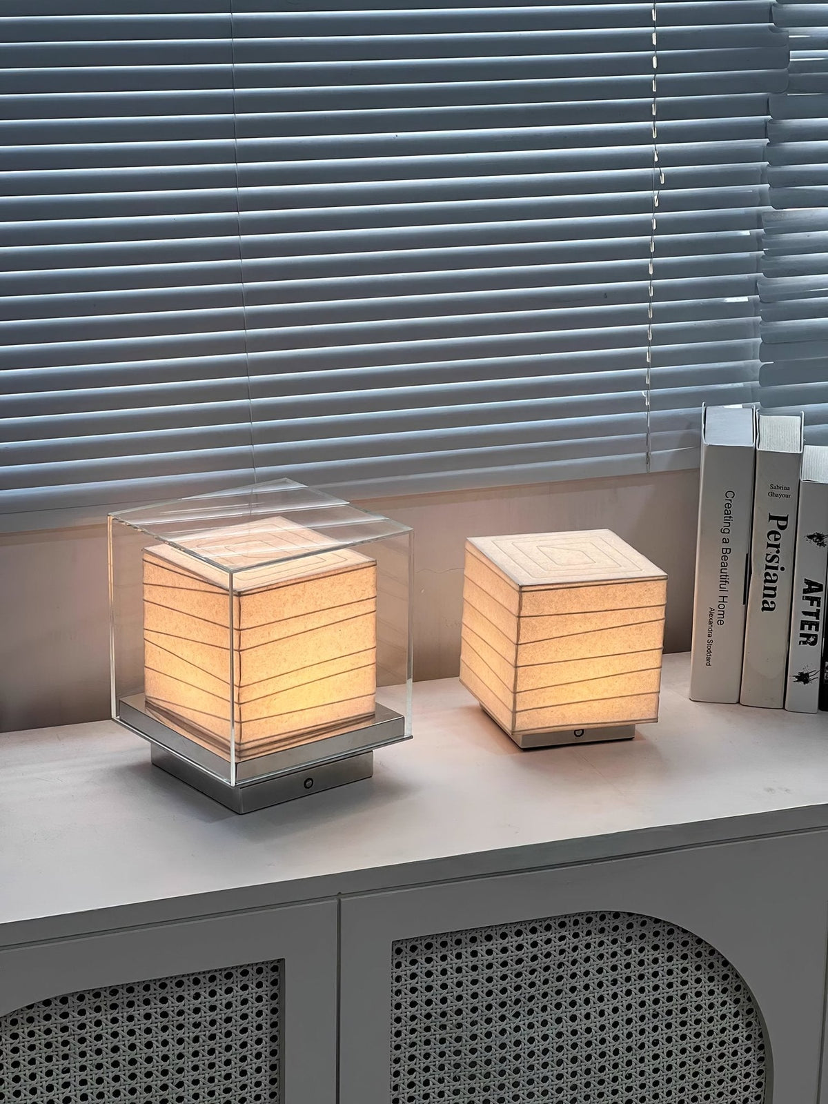 Pryn lámpara de mesa Cube
