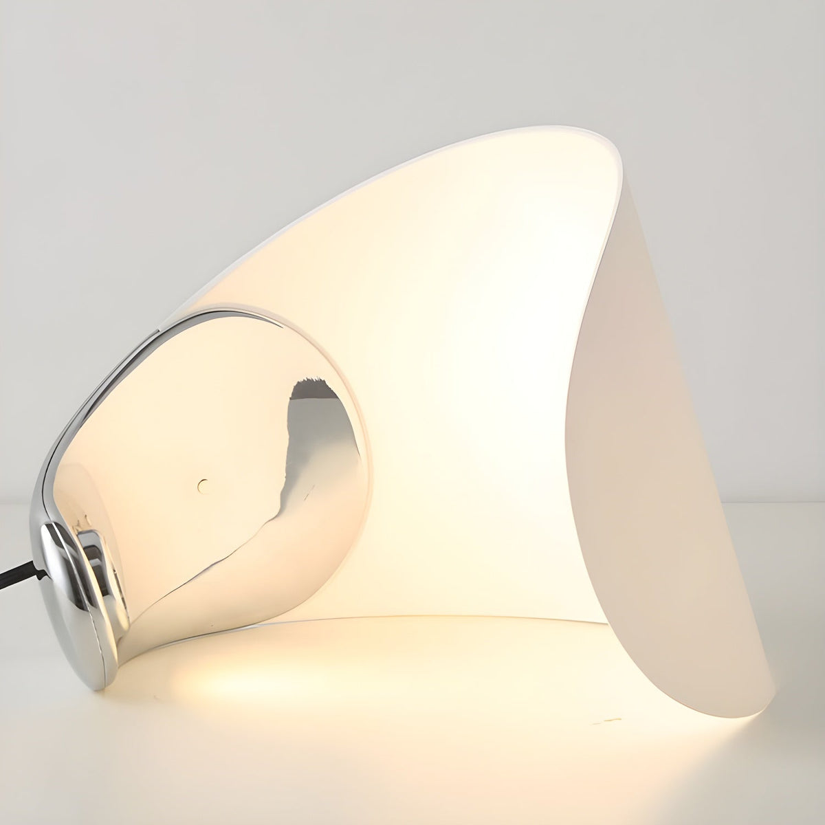 Lunora lámpara de mesa elegante Flow