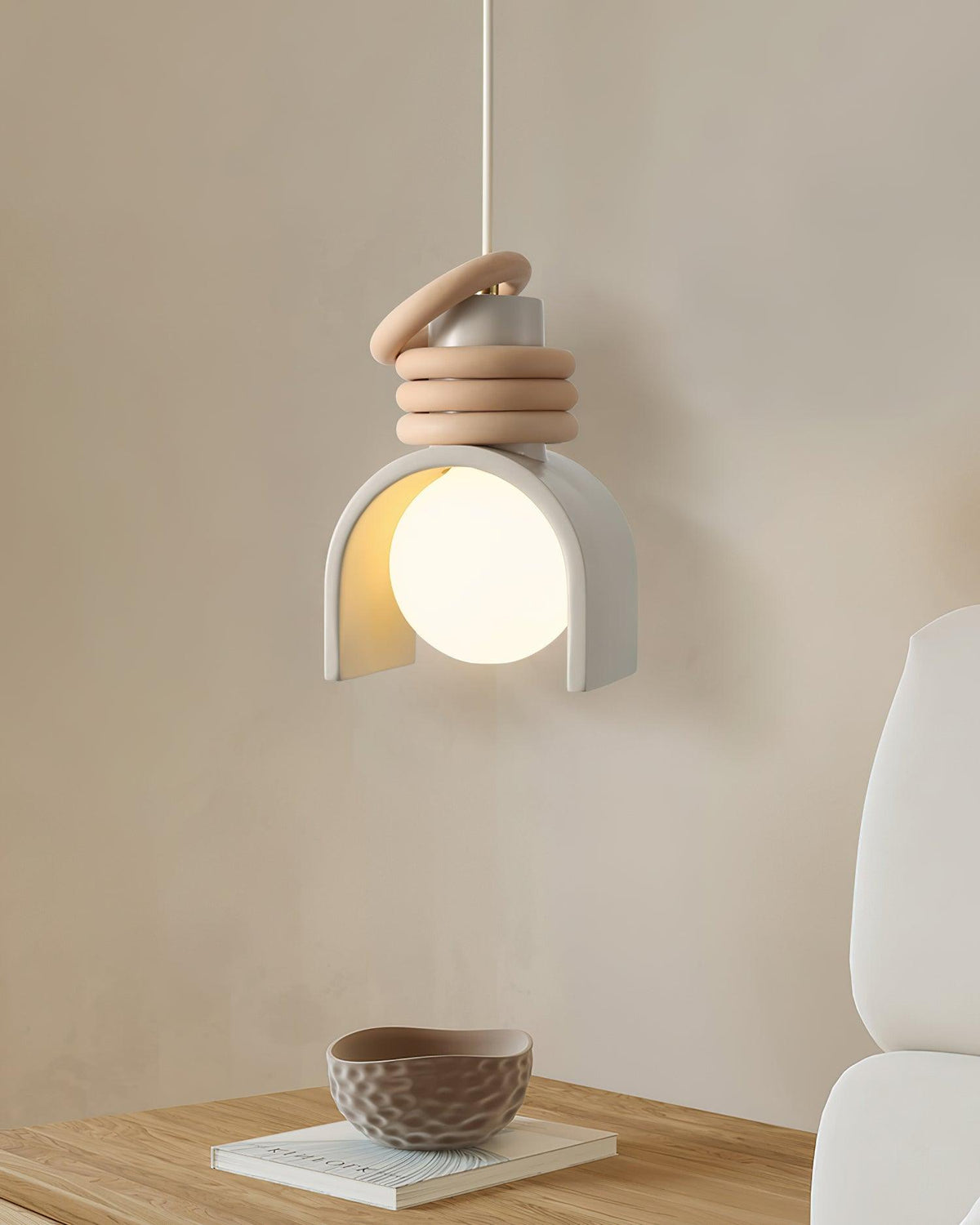 Lámpara colgante con globo de vidrio para sala de comedor artística