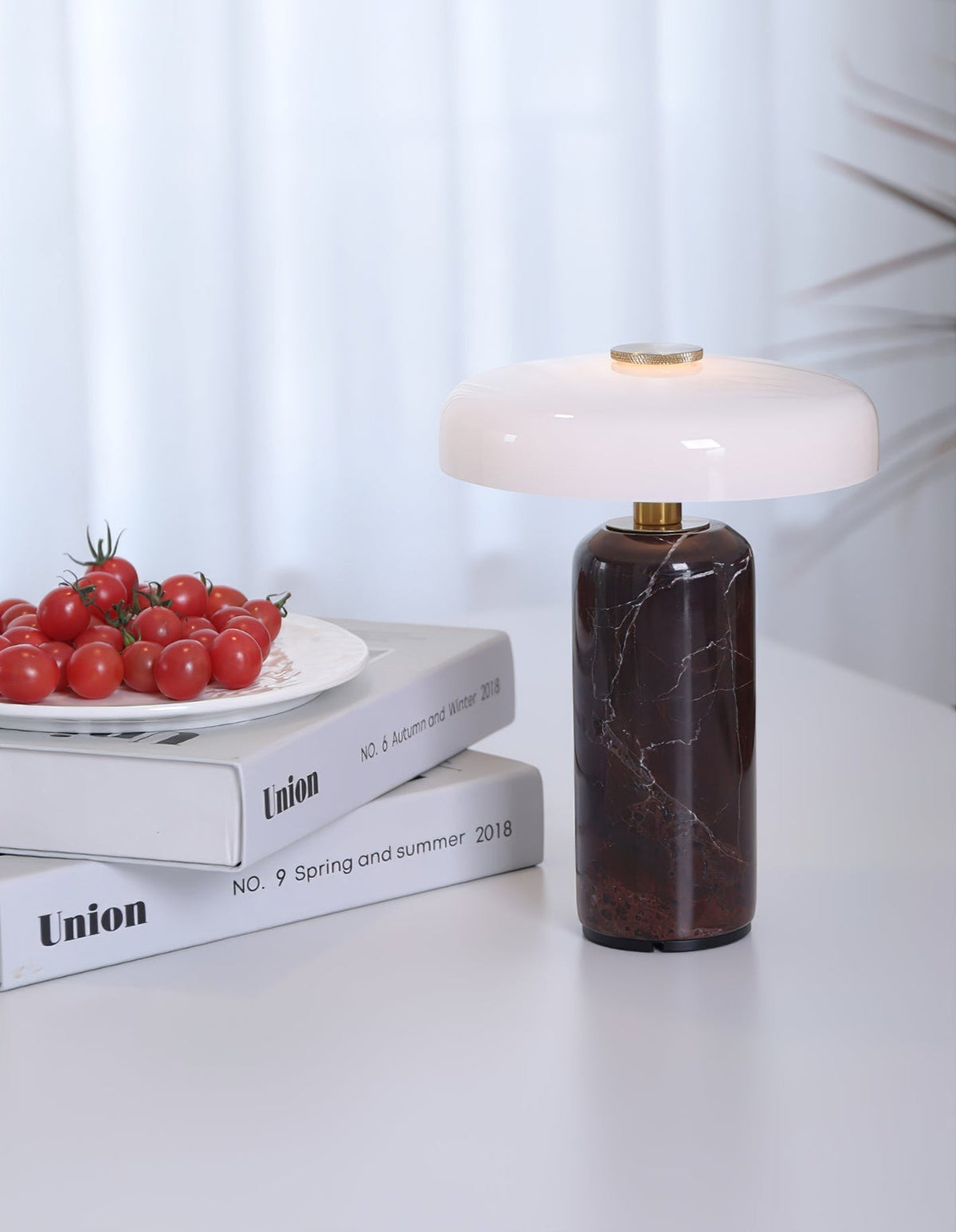 Ryvek lámpara de mesa moderna de mármol