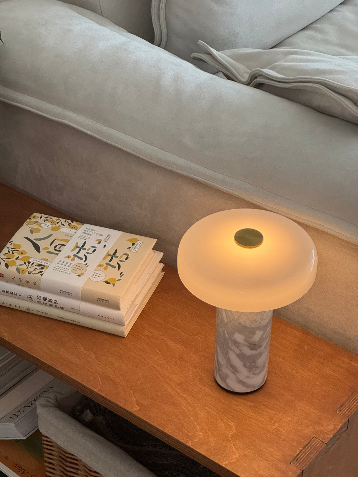 Ryvek lámpara de mesa moderna de mármol