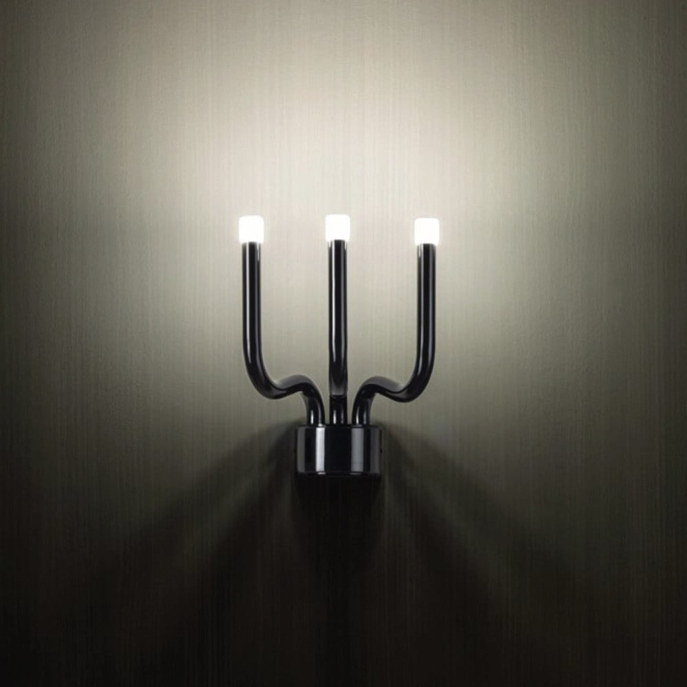 Elaivaine aplique de pared