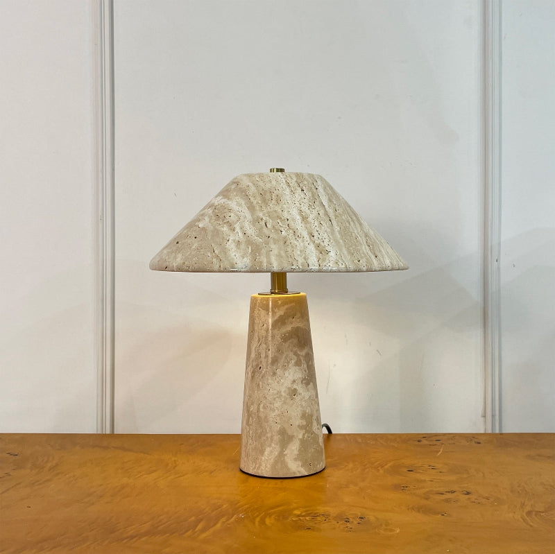 Travienne lámpara de mesa