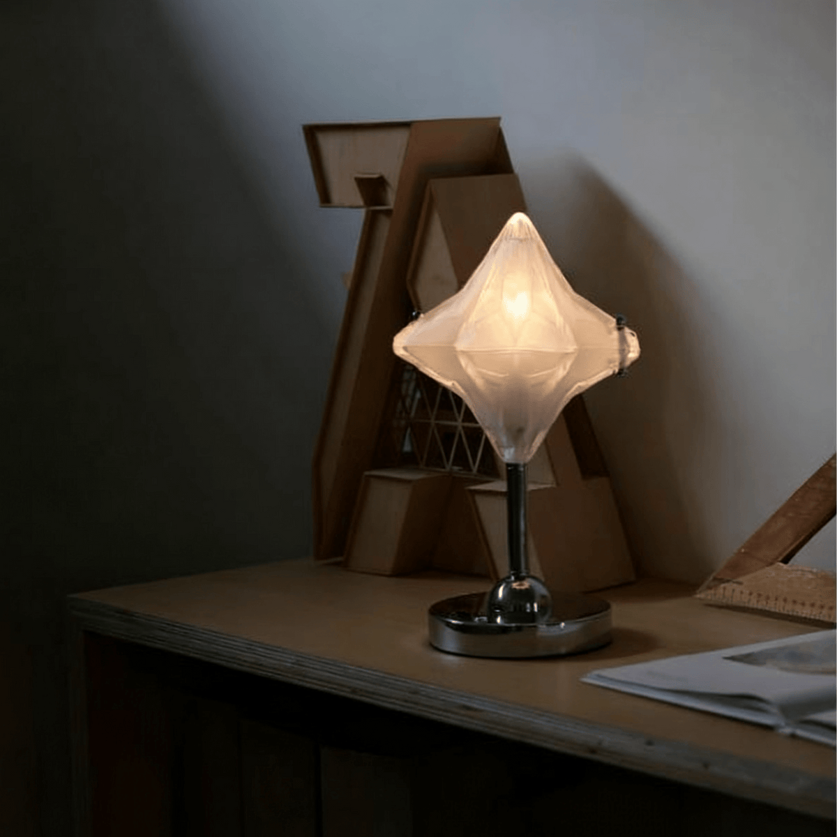 Vihl lámpara de mesa