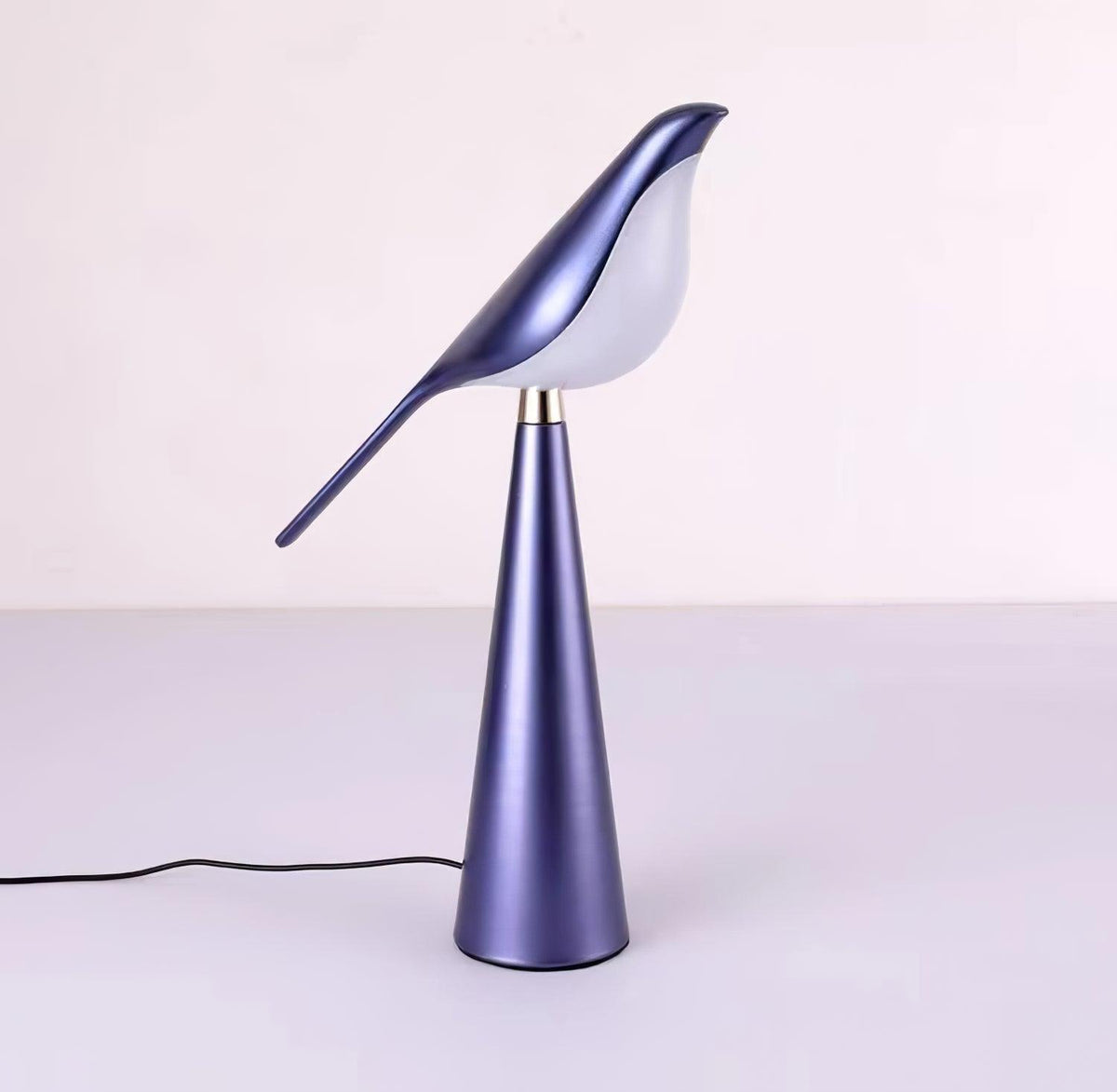Selenaine lámpara de mesa moderna
