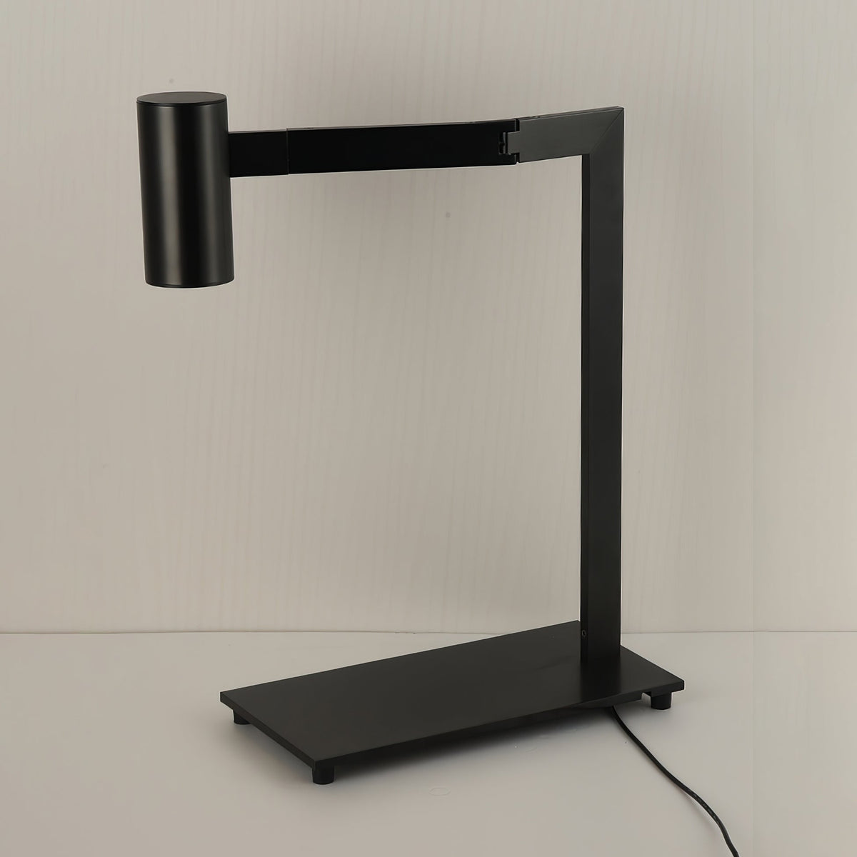 Emmeline lámpara de mesa moderna