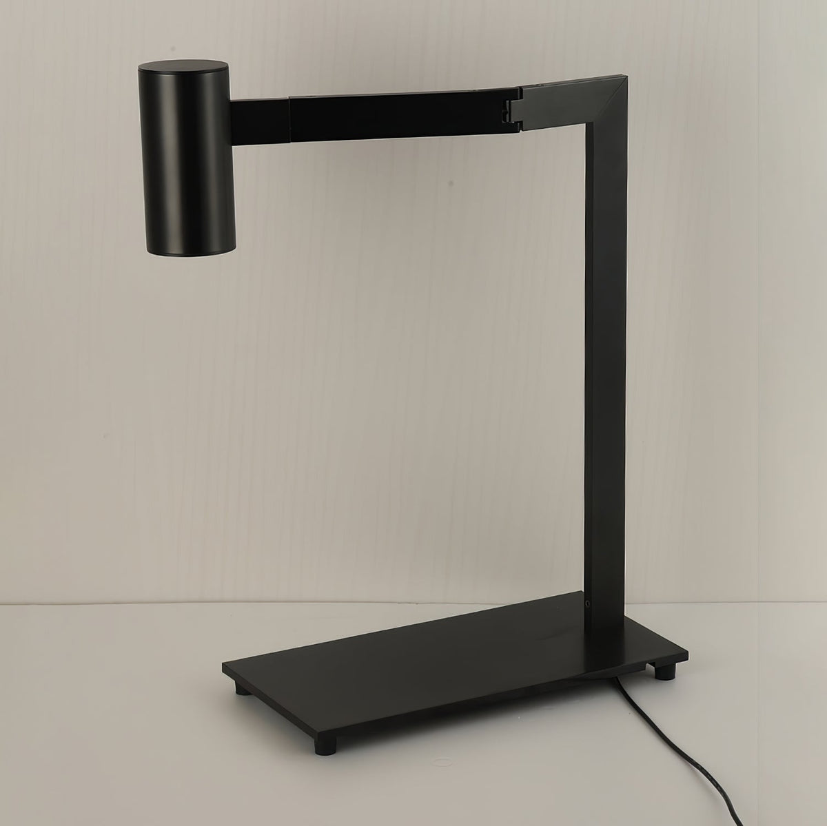 Emmeline lámpara de mesa moderna